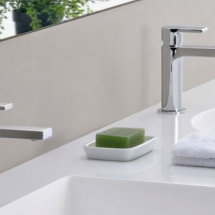 Omega washbasin